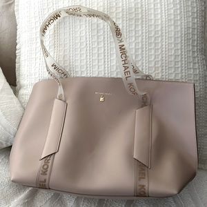 Large Michael Kors Bag